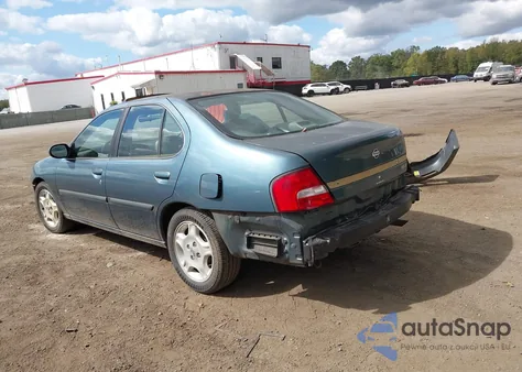 2001 Nissan Altima Gle from USA, damaged, VIN 1N4DL01A71C155635